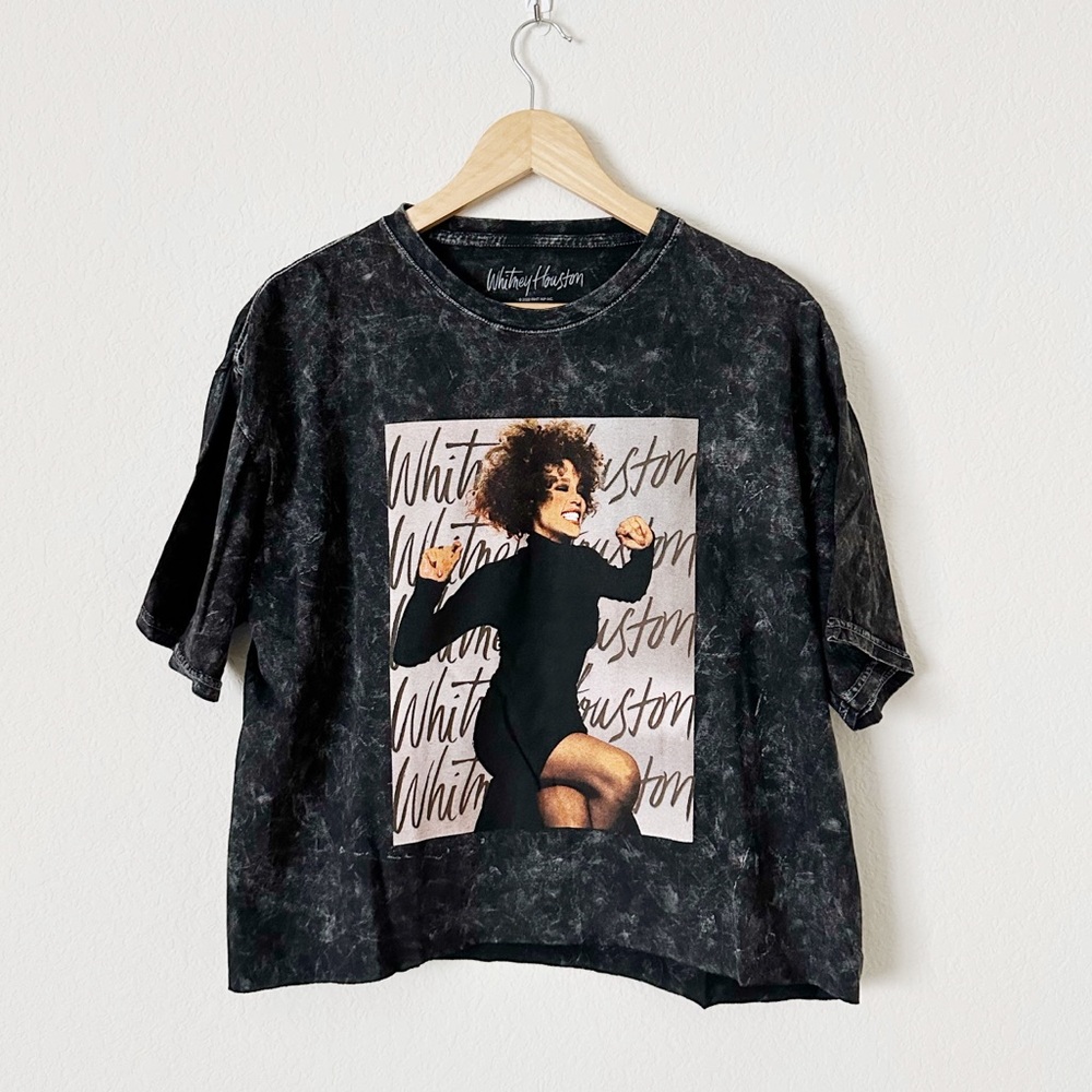 NEW Whitney Houston Graphic Cropped T-Shirt